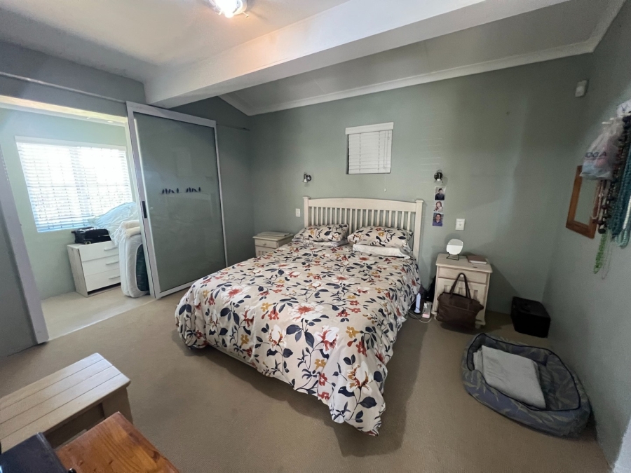 6 Bedroom Property for Sale in Jacobsbaai Western Cape